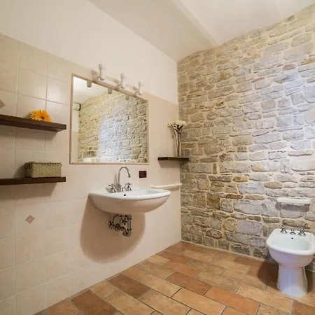 Farm stay Le Querce Serra San Quirico