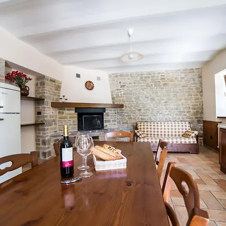Le Querce Farm stay *